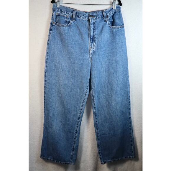 Levi’s High Waisted Straight Size 32 x 27 Distressed Side Butt R Red Tab - Picture 3 of 9